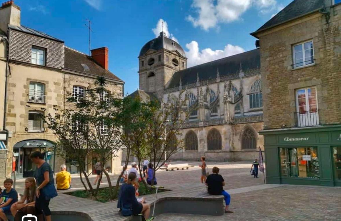 Les 3 P'Tites Pom'S Hotel Alencon Exterior photo